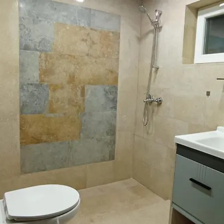 сютка View Penthouse Appartamento *