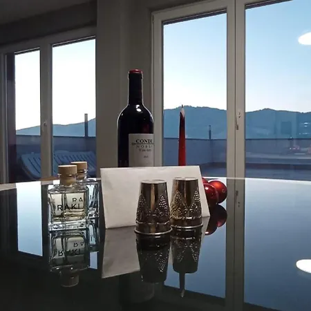 сютка View Penthouse *