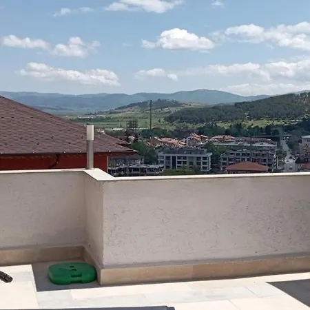 сютка View Penthouse Appartamento *